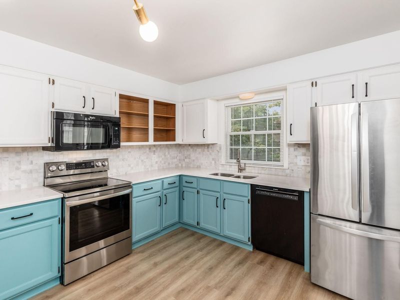 2850 Chateau Circle, Unit 89, Upper Arlington, OH 43221 Photo 22