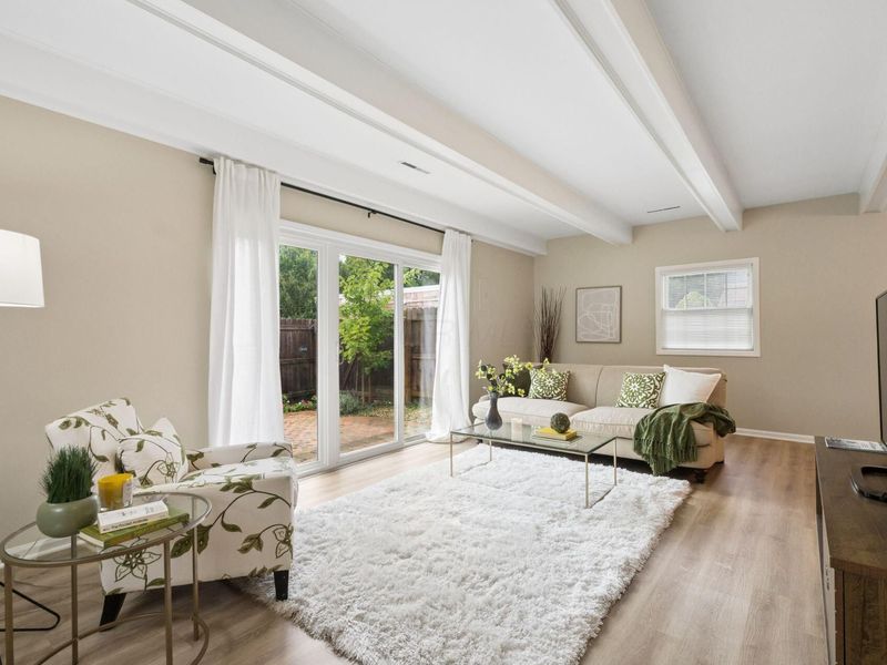 2850 Chateau Circle, Unit 89, Upper Arlington, OH 43221 Photo 4