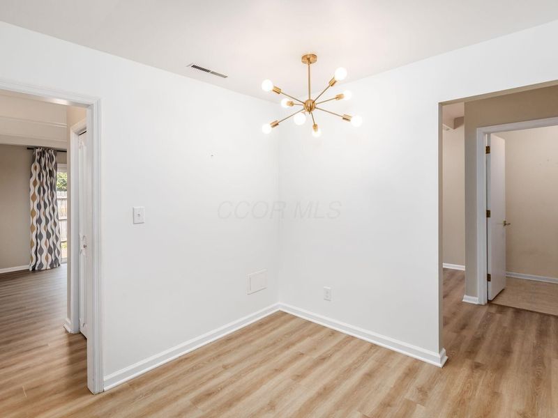 2850 Chateau Circle, Unit 89, Upper Arlington, OH 43221 Photo 9