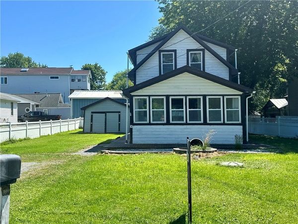 10 Hamlin Parma Townline Road, Hilton, NY 14468