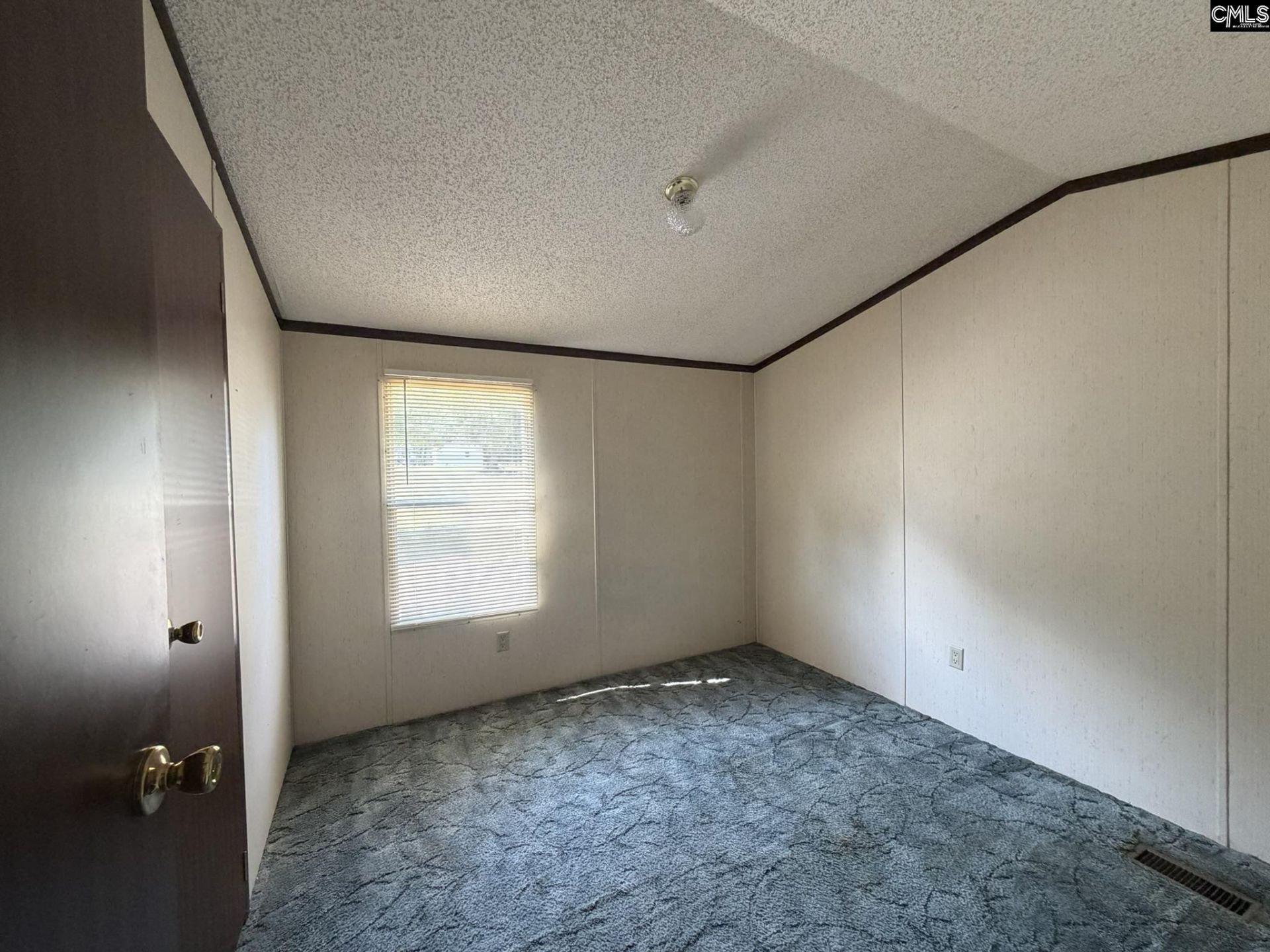 536 Bowman Avenue  Photo 31