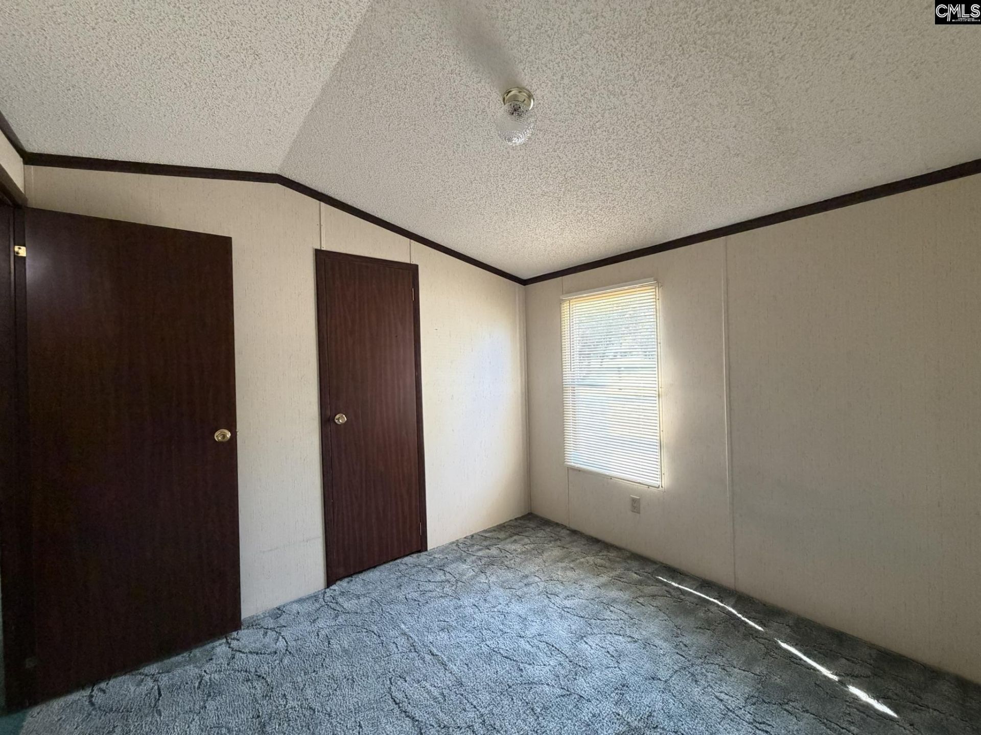 536 Bowman Avenue  Photo 32