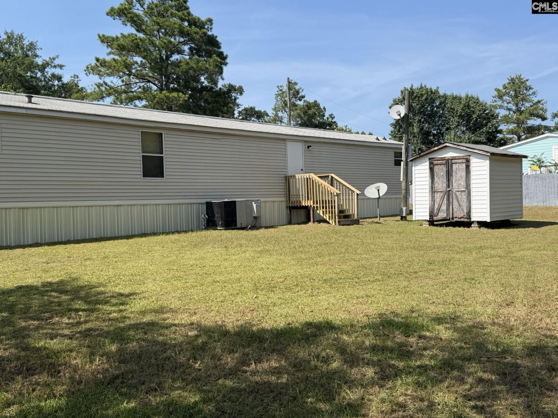 536 Bowman Avenue  Photo 7