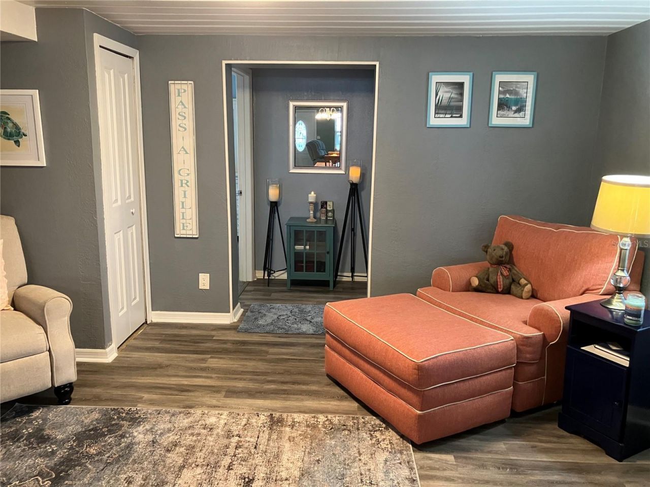 968 62nd Place S, Saint Petersburg, FL 33705 Photo