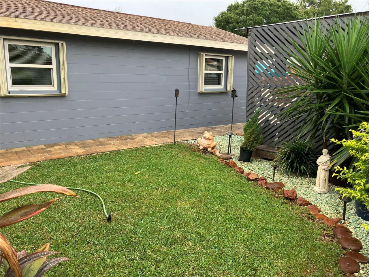 968 62nd Place S, Saint Petersburg, FL 33705 Photo