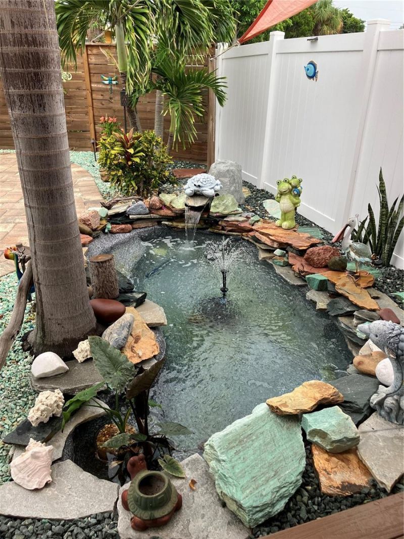 968 62nd Place S, Saint Petersburg, FL 33705 Photo