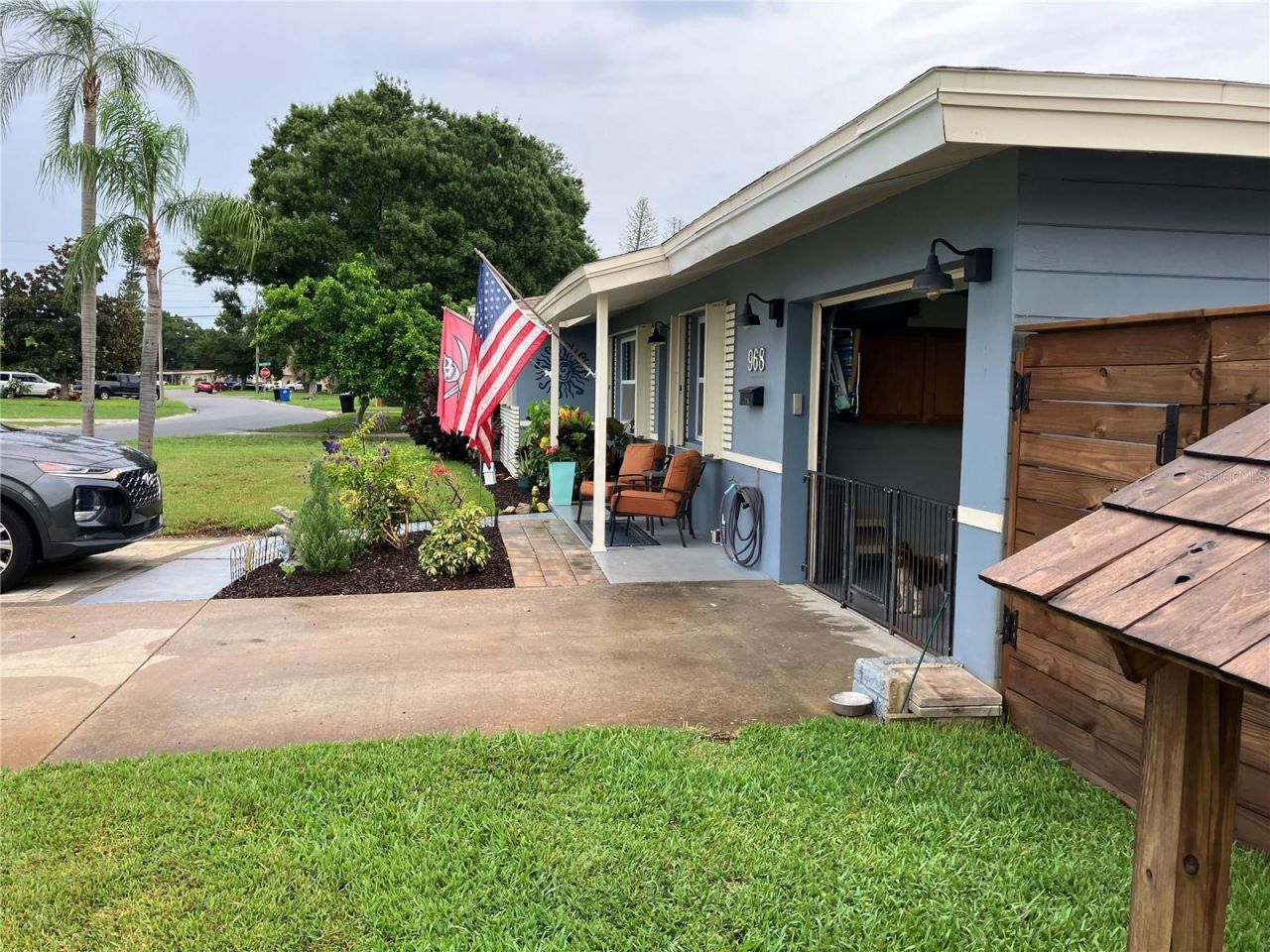 968 62nd Place S, Saint Petersburg, FL 33705 Photo