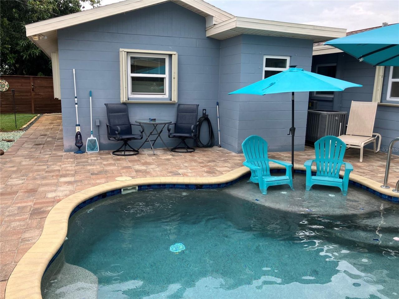 968 62nd Place S, Saint Petersburg, FL 33705 Photo