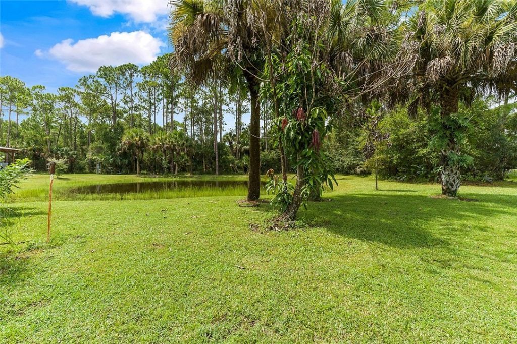 5782 Russakis Road, Fort Pierce, FL 34951 Photo
