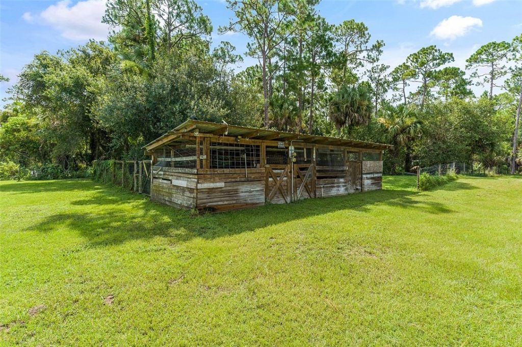 5782 Russakis Road, Fort Pierce, FL 34951 Photo