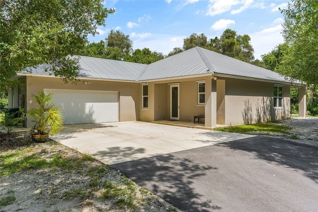 5782 Russakis Road, Fort Pierce, FL 34951 Photo