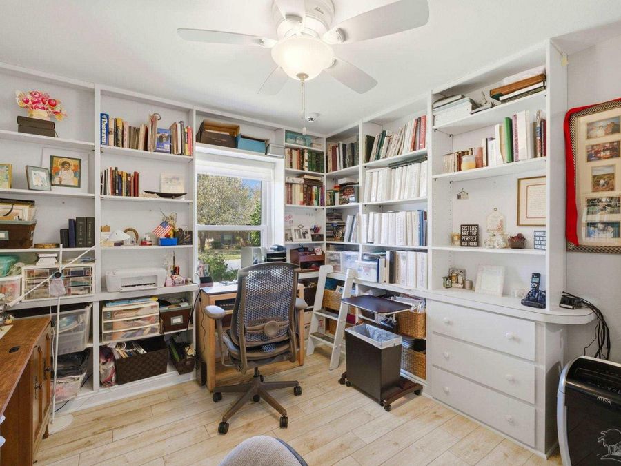 Property Image 37