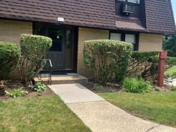 1 Germonds Village , Unit 1, Nanuet, NY 10954