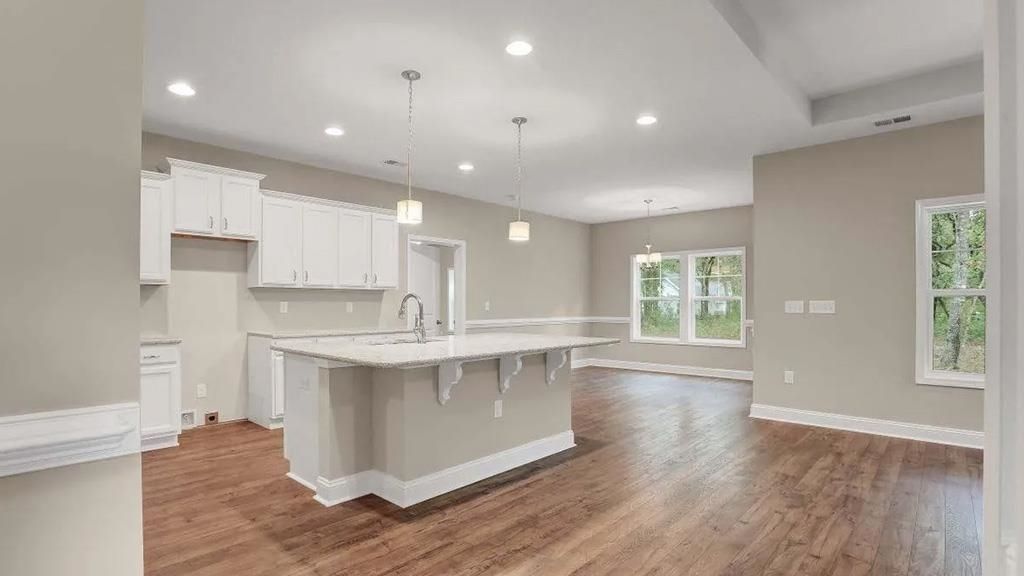141 Furnies Place Photo 14