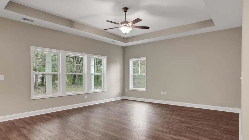 141 Furnies Place Photo 15