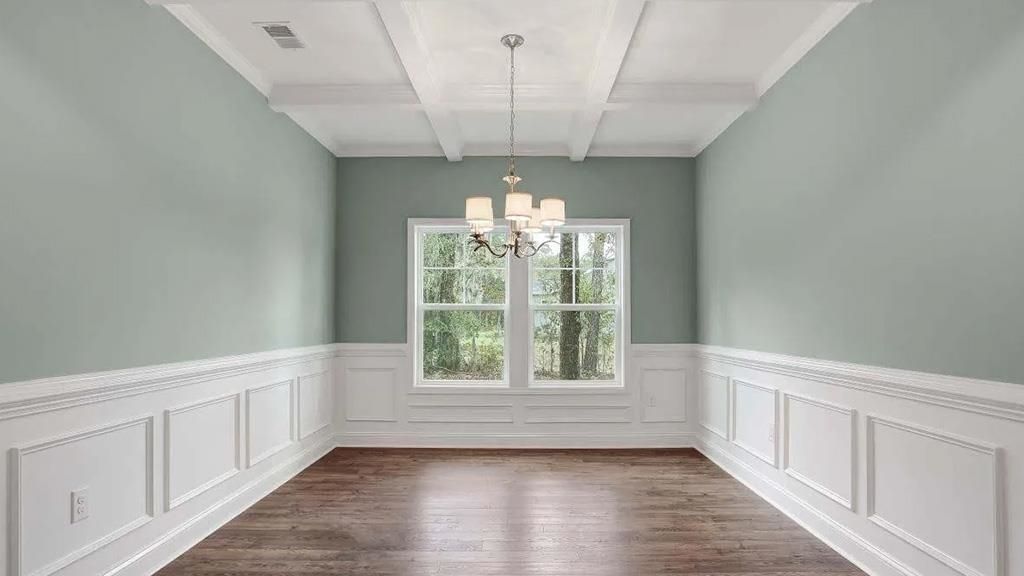 141 Furnies Place Photo 16
