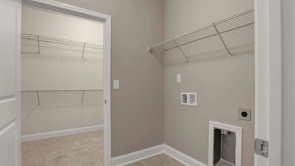 141 Furnies Place Photo 21