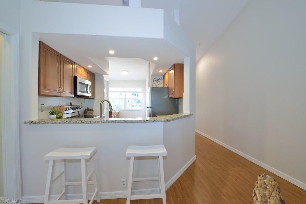 13050 Amberley Ct , Unit 708, Bonita Springs, FL 34135 Photo