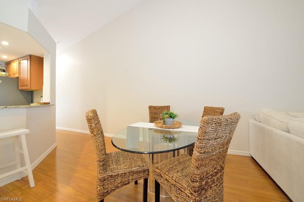 13050 Amberley Ct , Unit 708, Bonita Springs, FL 34135 Photo