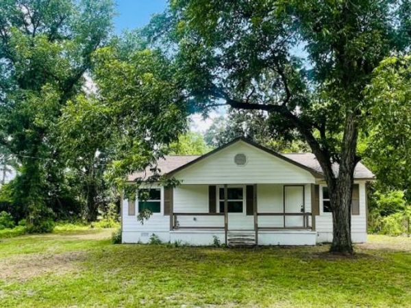 1995 Crooms Drive, Macon, GA 31217