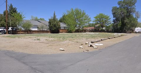 200 N Whitacre Street, Yerington, NV 89447 Photo