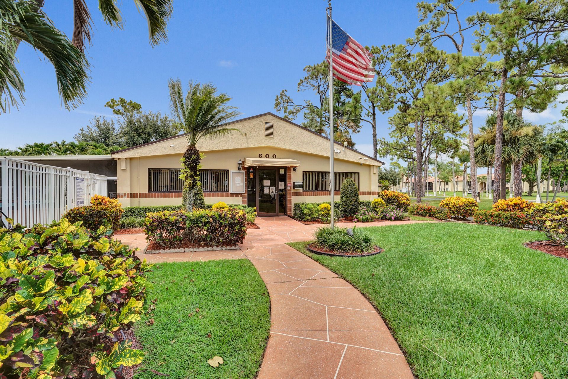 629 Sea Pine Way, Unit A1, Greenacres, FL 33415 Photo