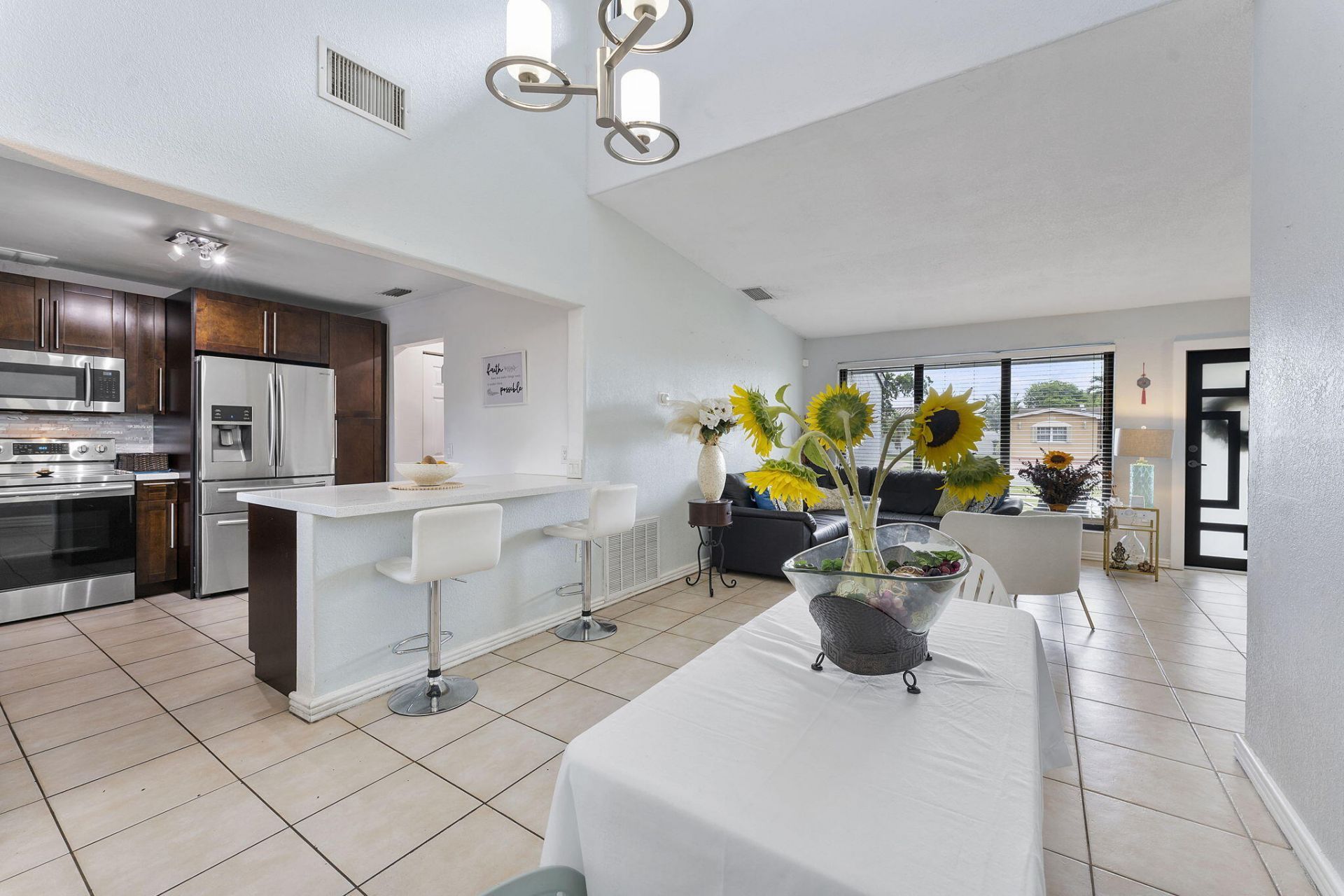 400 NW 98th Avenue, Pembroke Pines, FL 33024 Photo