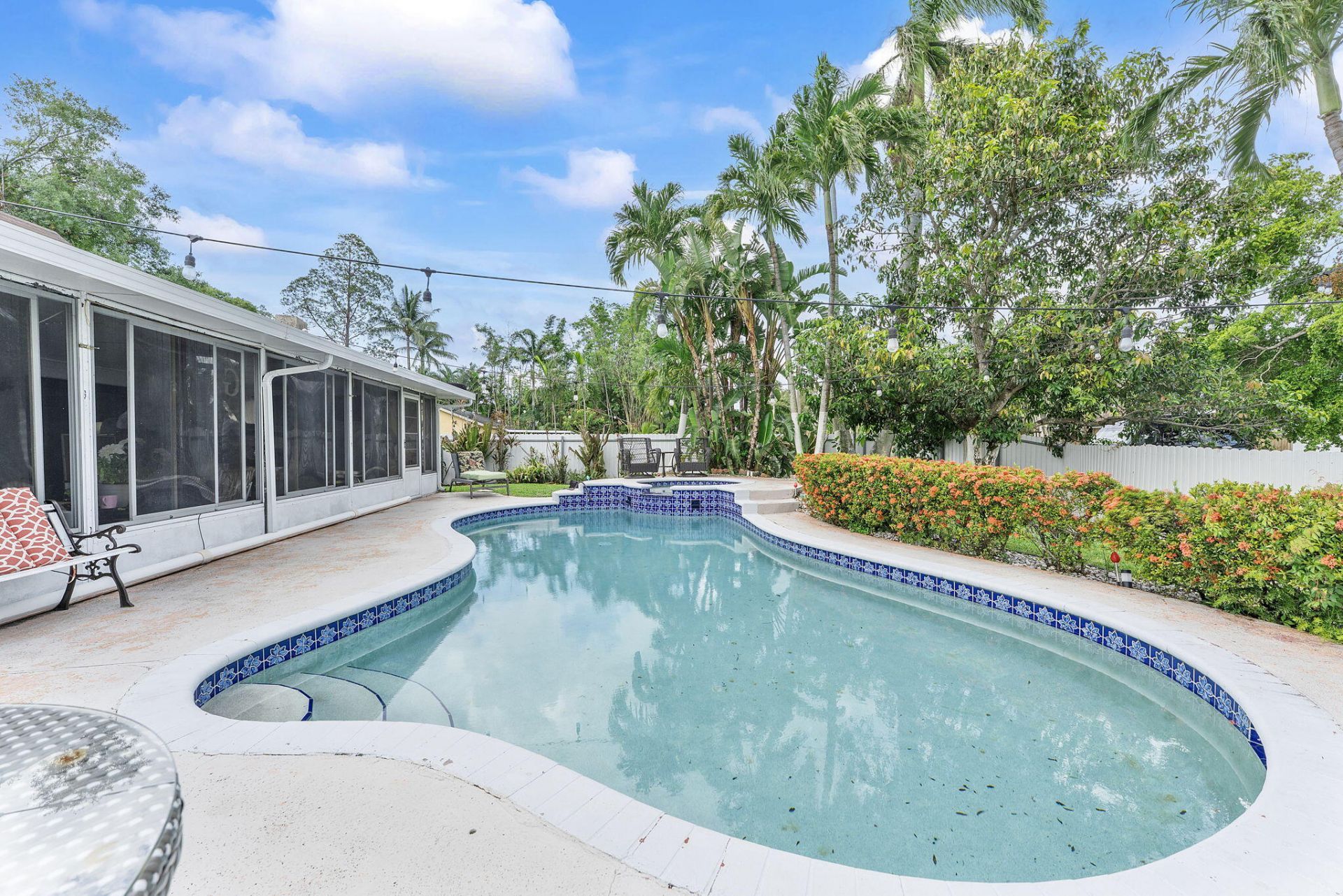 400 NW 98th Avenue, Pembroke Pines, FL 33024 Photo