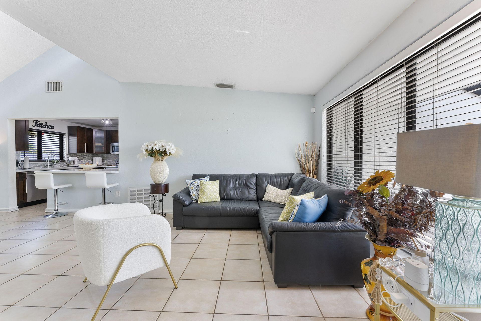 400 NW 98th Avenue, Pembroke Pines, FL 33024 Photo