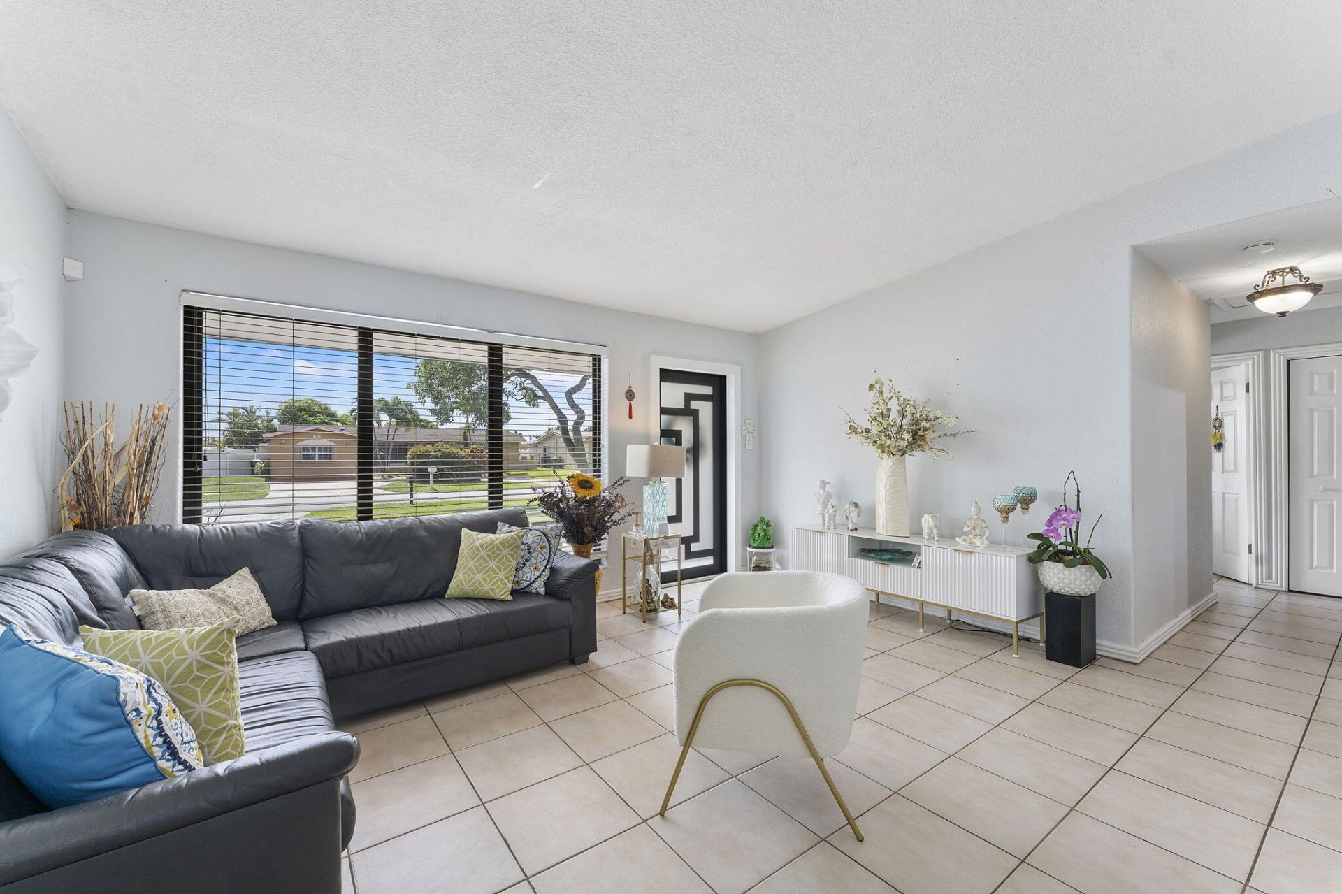 400 NW 98th Avenue, Pembroke Pines, FL 33024 Photo