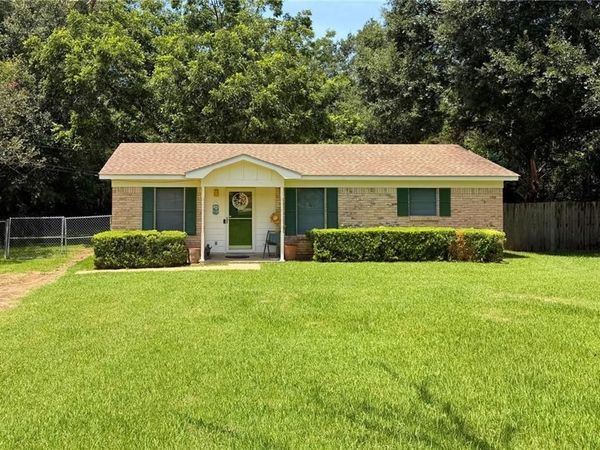 4670 Rose Hill Drive , Mobile, AL 36619