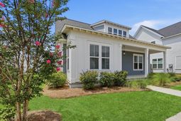 601 Blueway Avenue photo 4