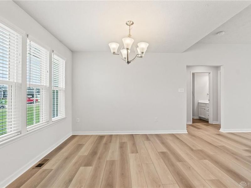168 E Chapel Drive, Troy, OH 45373 Photo 7