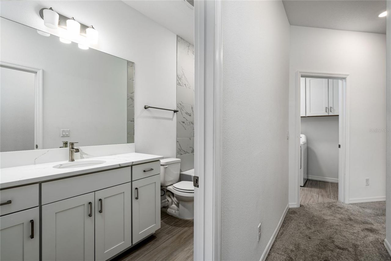 254 Via Anina Drive, Sarasota, FL 34243 Photo
