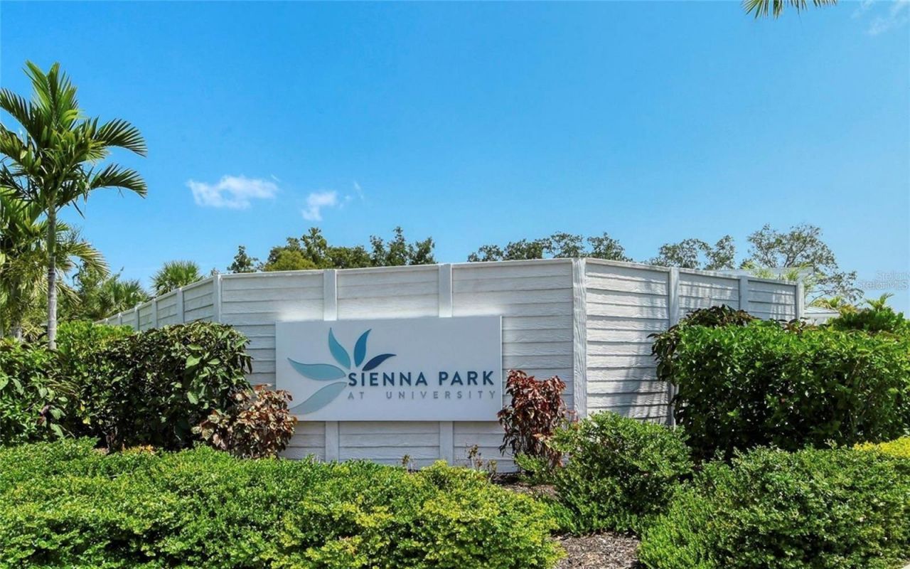 254 Via Anina Drive, Sarasota, FL 34243 Photo
