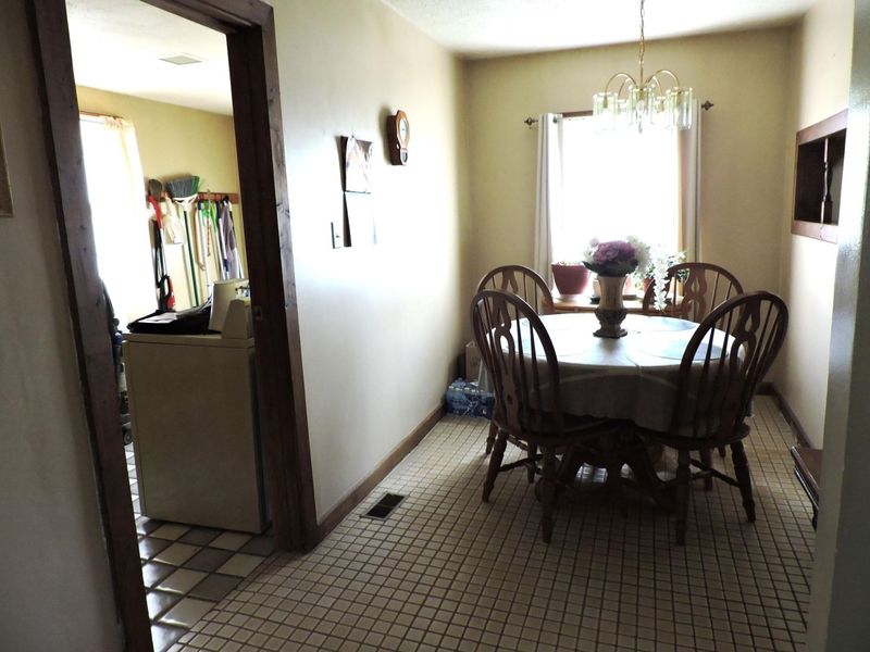 8255 County Road 33a, Wapakoneta, OH 45895 Photo 21
