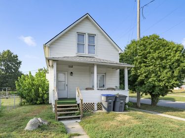 1302 AVENUE B, COUNCIL BLUFFS, IA 51501