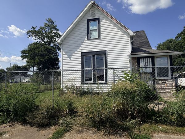 1414 E 8th Street , Muncie, IN 47302