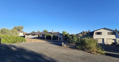 7650 Hillview Drive, Reno, NV 89506 Photo