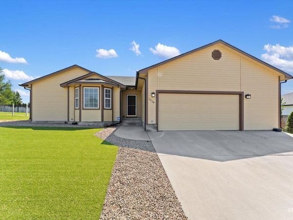 1930 N 14th East, Mountain Home, ID 83647