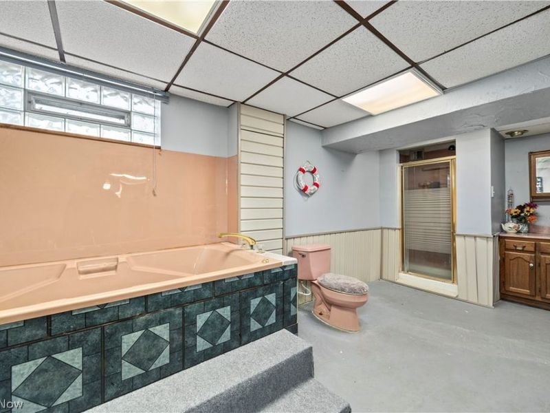16903 Woodbury Avenue, Cleveland, OH 44135 Photo 17