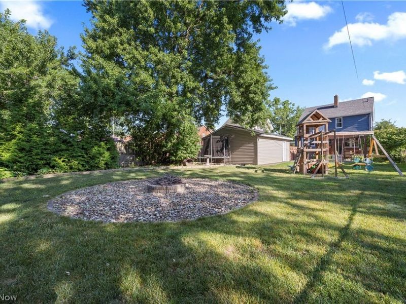 16903 Woodbury Avenue, Cleveland, OH 44135 Photo 23