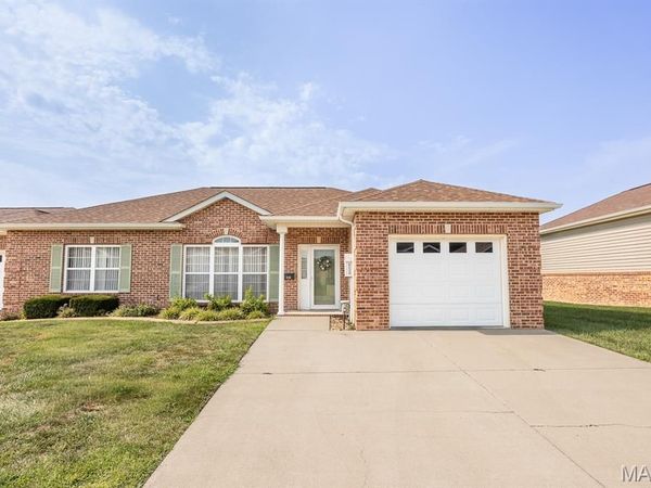 115 Saint Christopher Court, Mascoutah, IL 62258