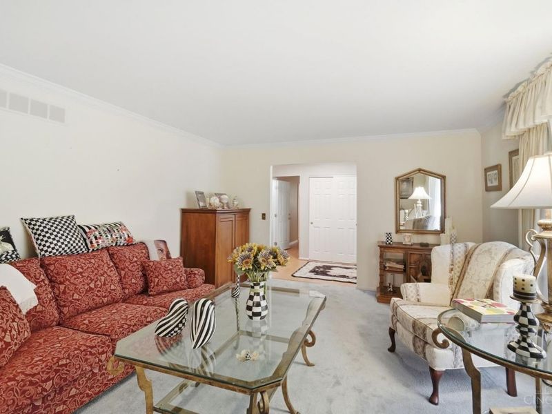 7031 Butterwood Drive, West Chester, OH 45241 Photo 10