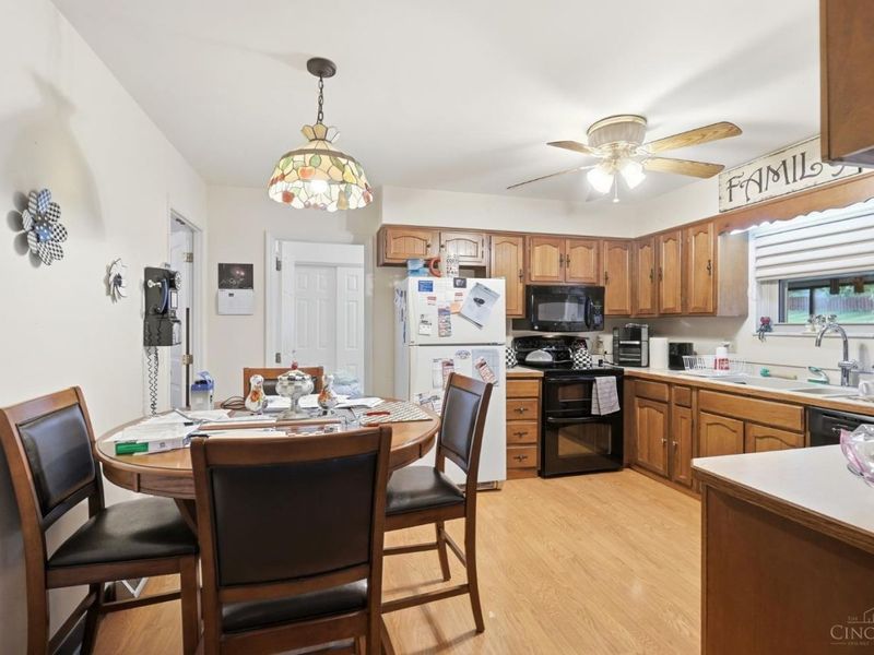 7031 Butterwood Drive, West Chester, OH 45241 Photo 15