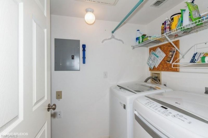 2885 Citrus Lake Dr, Unit N-305, Naples, FL 34109 Photo