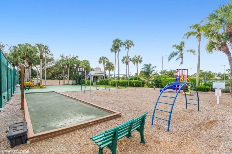 2885 Citrus Lake Dr, Unit N-305, Naples, FL 34109 Photo