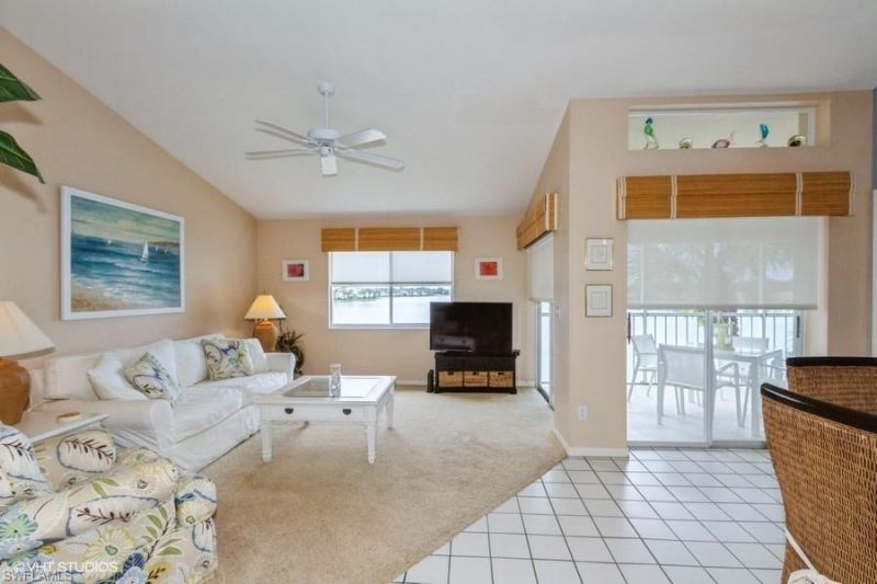 2885 Citrus Lake Dr, Unit N-305, Naples, FL 34109 Photo