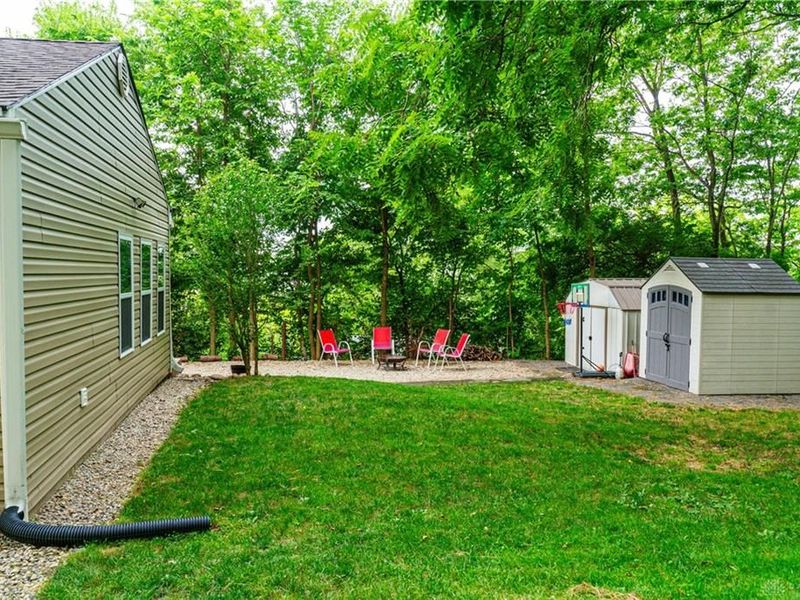 518 W Linden Avenue, Miamisburg, OH 45342 Photo 8
