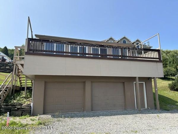 126 Evergreen Lane , Factoryville, PA 18419